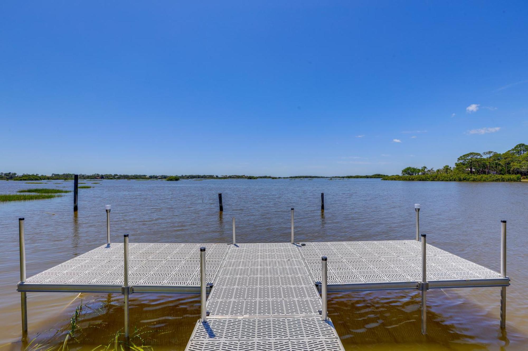 Waterfront Cedar Key Duplex Home Grill And Dock! Eksteriør billede