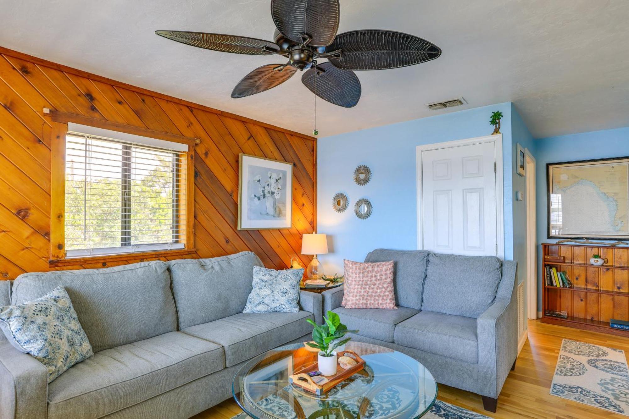 Waterfront Cedar Key Duplex Home Grill And Dock! Eksteriør billede