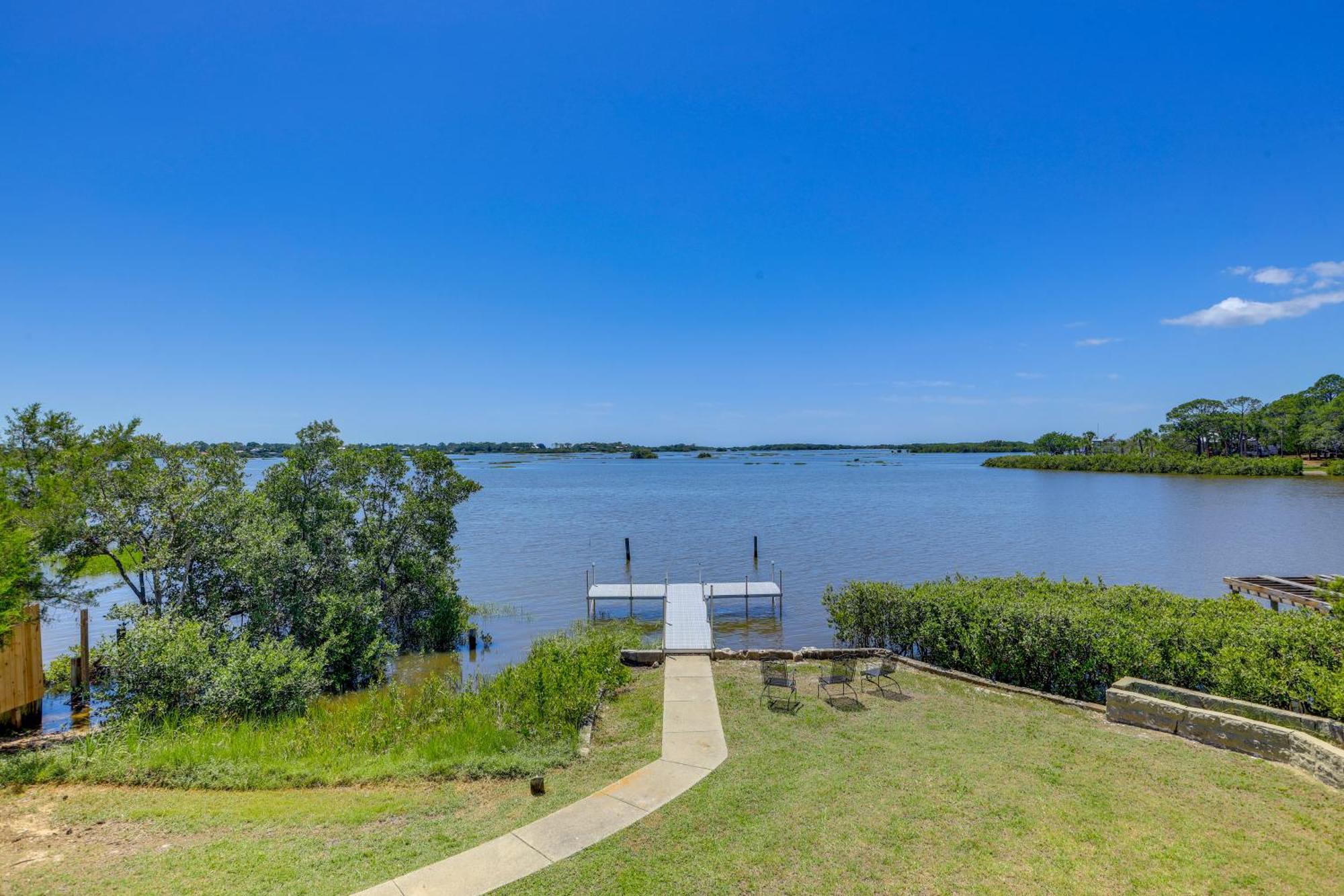 Waterfront Cedar Key Duplex Home Grill And Dock! Eksteriør billede